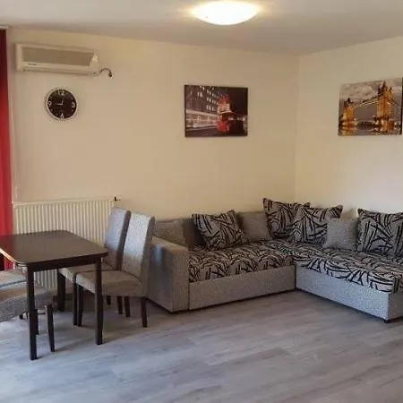 Kira Apartamento Siófok